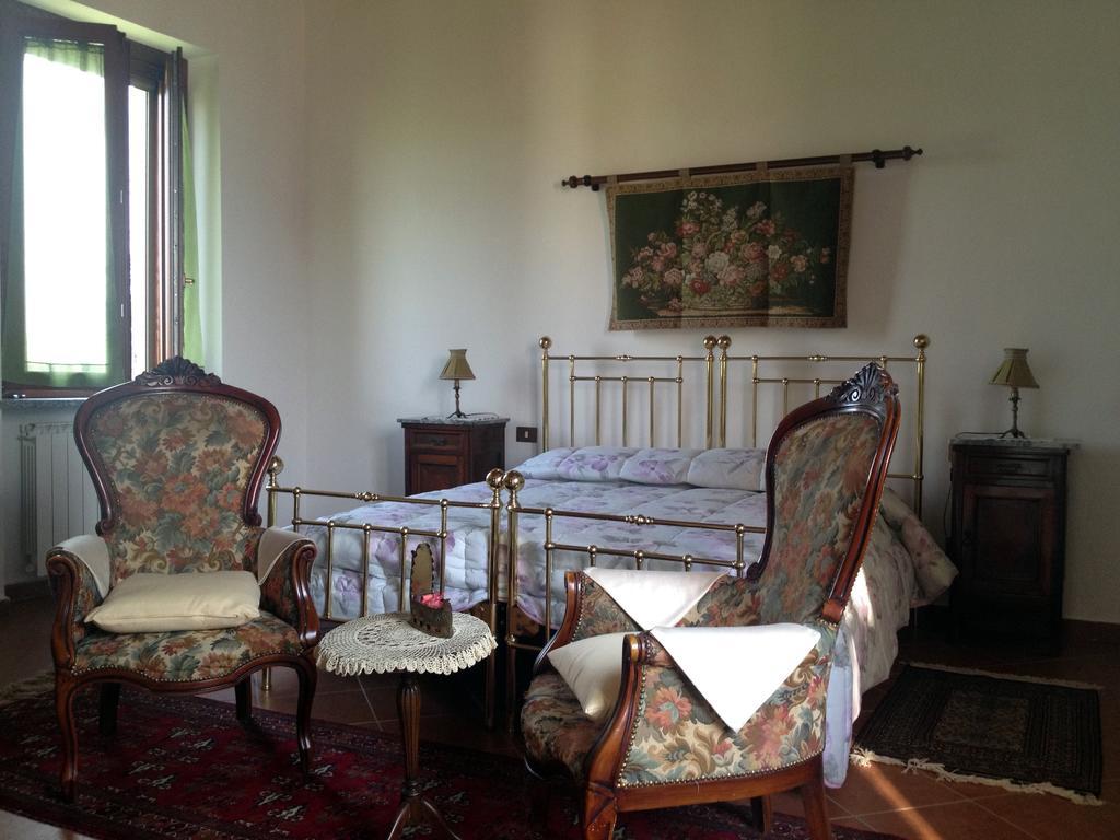 Bed And Breakfast Azienda Agricola Cascina Salazzara Маджента Номер фото